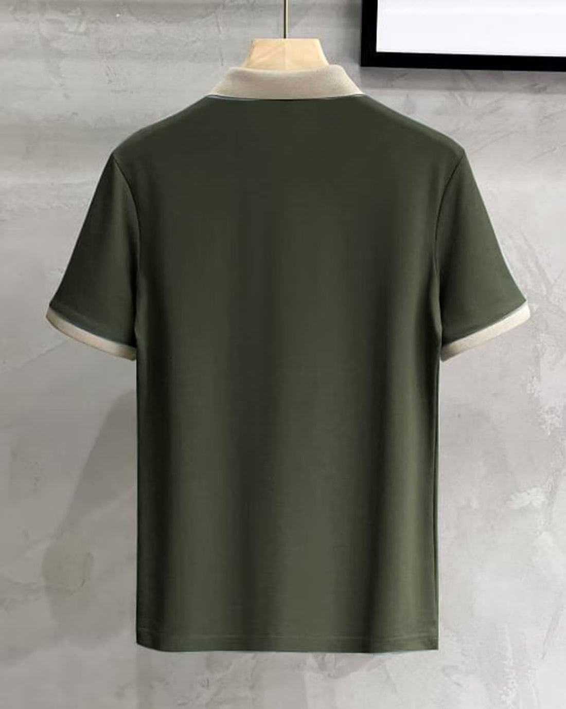 Contrast Polo: Men's Contrast Collar and Cuff Polo Shirt