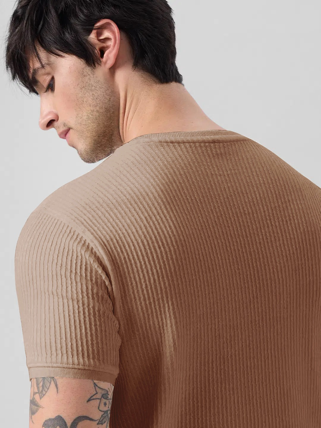 Classic Brown Ribbed Knit T-Shirt for a Modern Casual Look